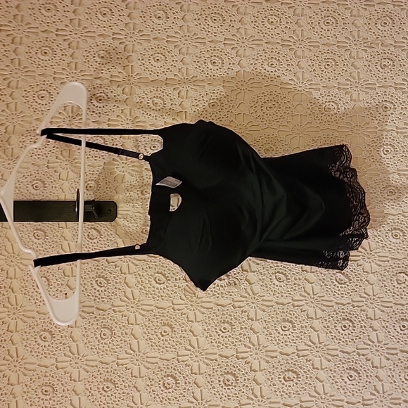 Woman's camisole, by luleh, size 36B, black with lace - Picture 1 of 8